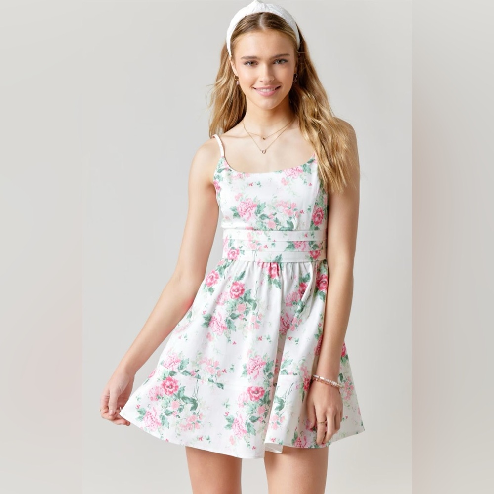 Francesca's Collections Mi Ami Diana Pink and White Floral Midi Dress - Picture 6 of 7